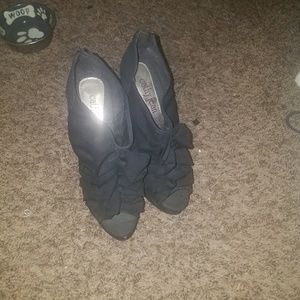 Black ruffle booties